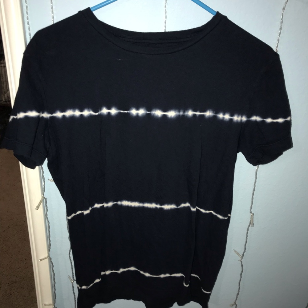 Striped men’s AE shirt